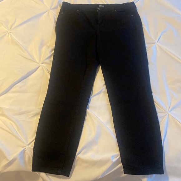 Black jeans - Picture 1 of 4